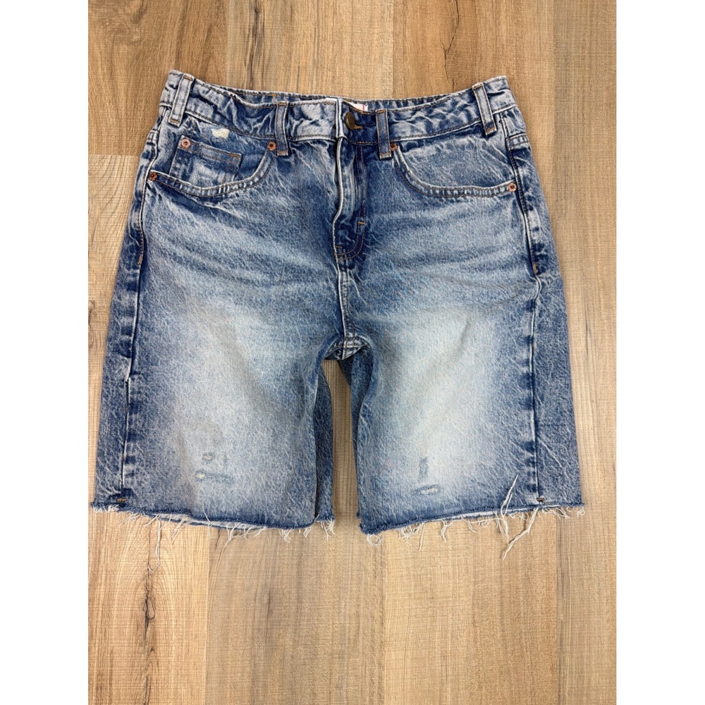 BDG Urban Outfitters Denim Shorts Light Wash Raw Hem High Rise Size 27 Blue